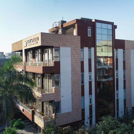 Stay Studio Hotel & Residences Γκουργκάον Εξωτερικό φωτογραφία