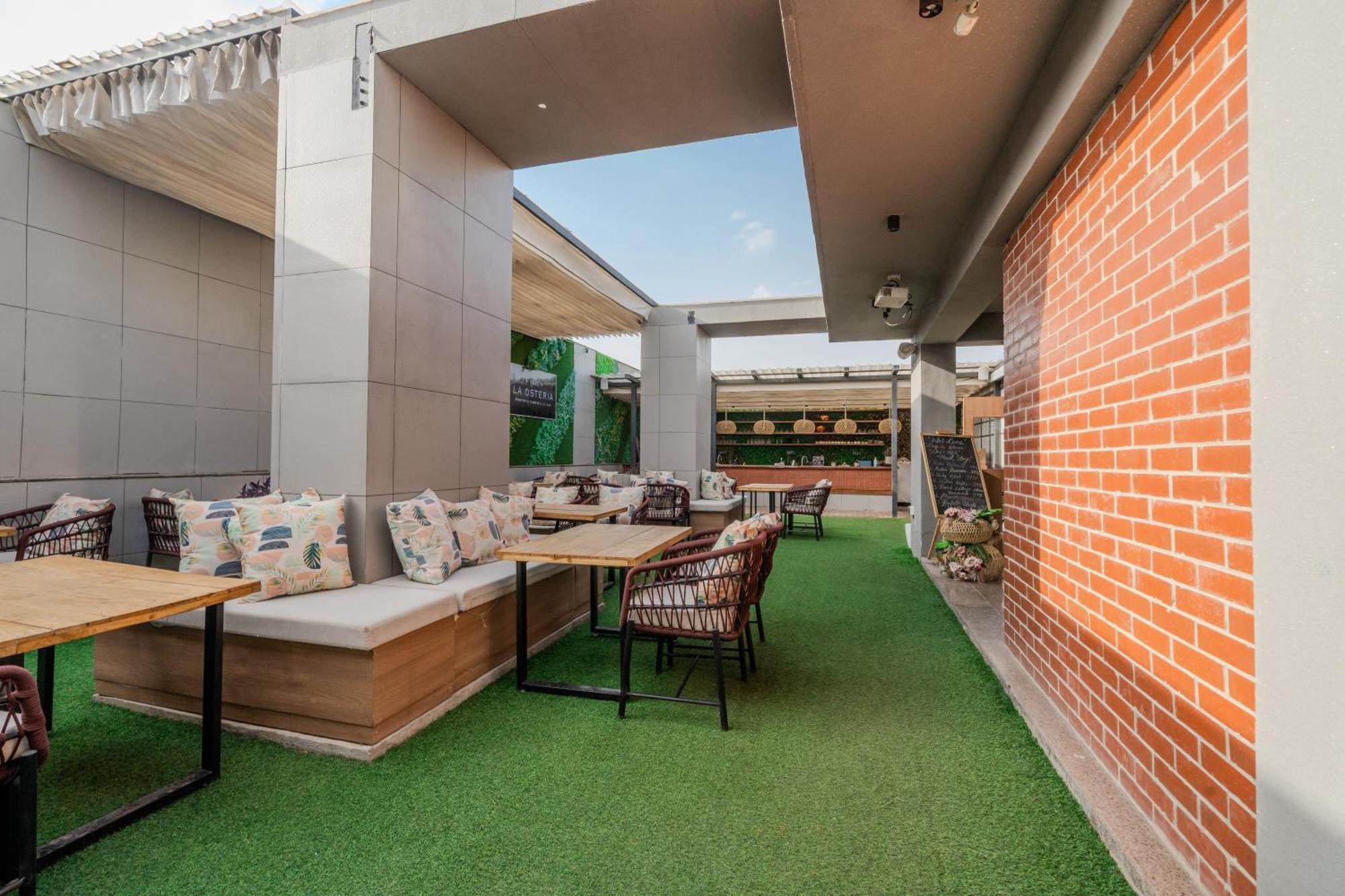 Stay Studio Hotel & Residences Γκουργκάον Εξωτερικό φωτογραφία